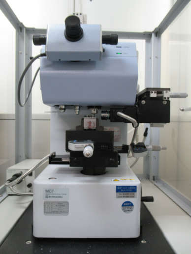微小圧縮試験機 MCT-510 (島津製作所製)